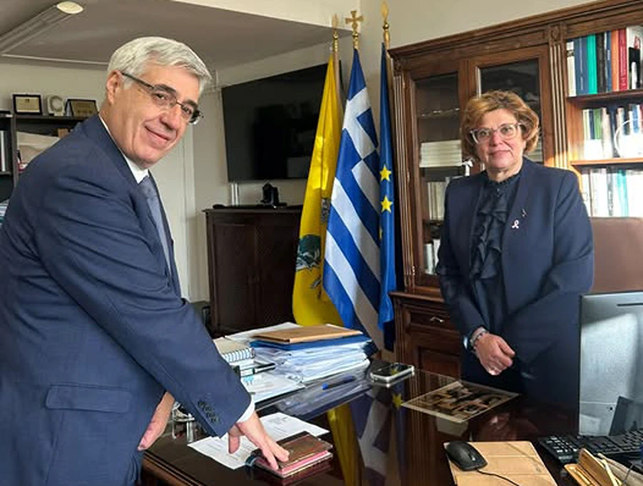 Τρομπούκης